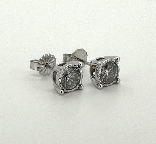1.00 Carat Diamond Studs