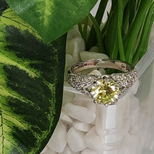Load image into Gallery viewer, Joe Esposito sterling silver ring with yellow-green CZ and pave band